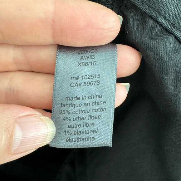 John Varvatos men’s black denim jeans. - Picture 7 of 8